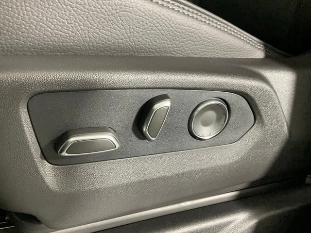 2026 GMC Yukon XL Denali - Photo 29