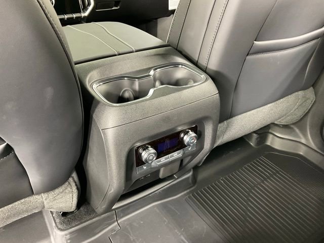 2026 GMC Acadia Denali - Photo 23