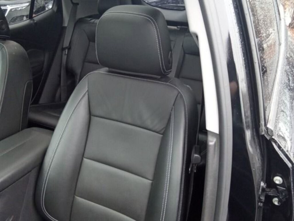 Used 2023 GMC Terrain SLT SUV