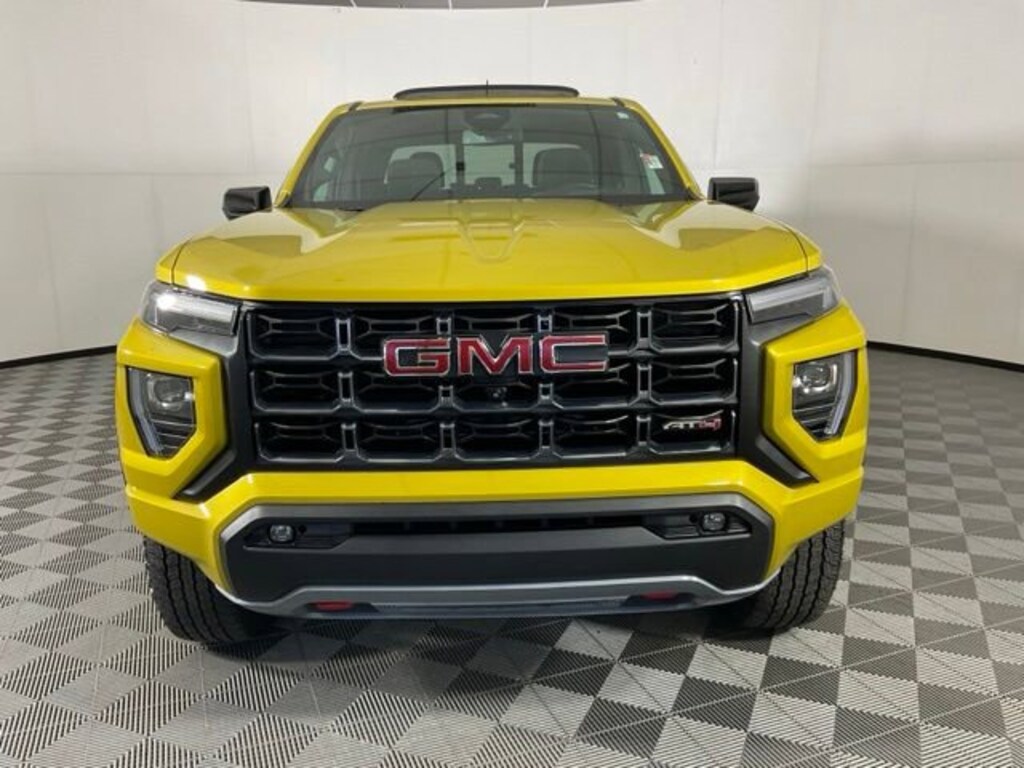 Used 2024 GMC Canyon AT4 Truck