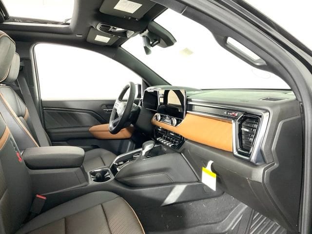 2026 GMC Canyon AT4 - Photo 34