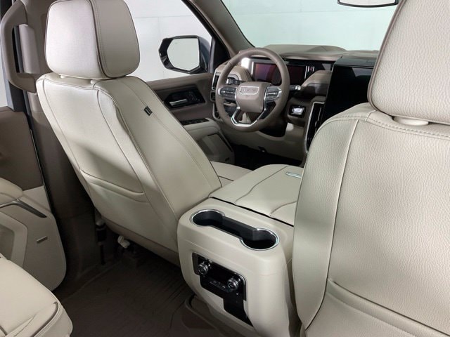 2026 GMC Yukon XL Denali - Photo 34
