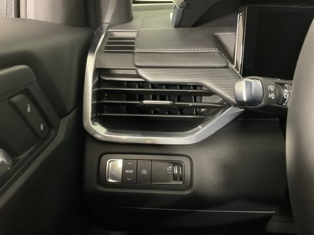 2026 GMC Acadia Elevation - Photo 28
