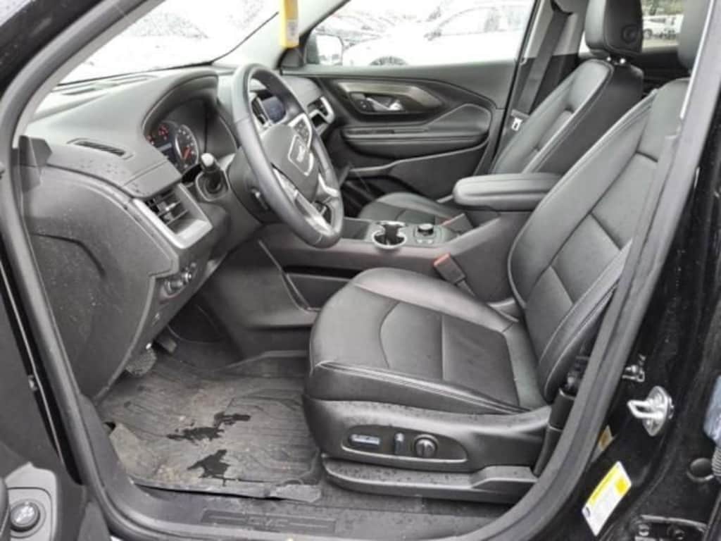 Used 2024 GMC Terrain SLT SUV