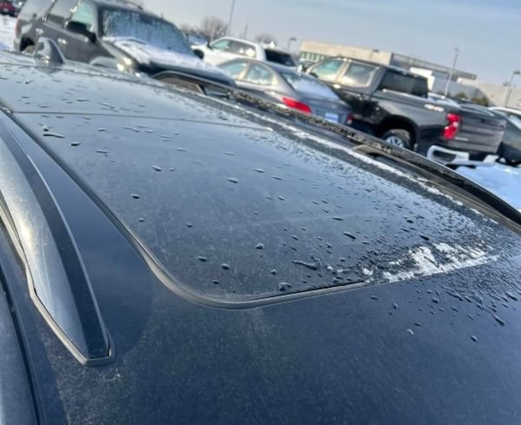 Used 2024 GMC Terrain SLT SUV