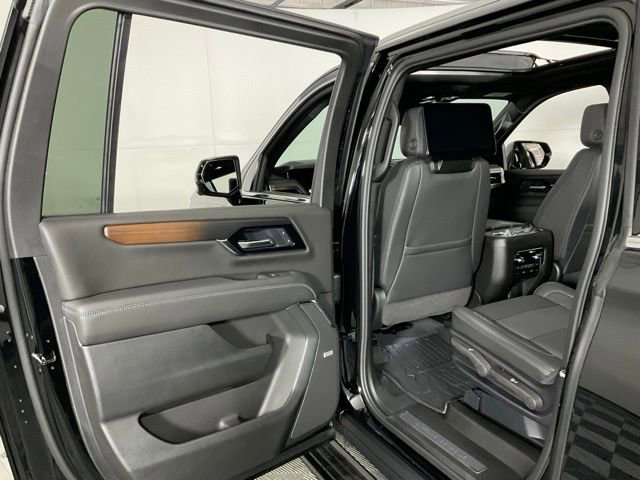 2026 GMC Yukon XL Denali - Photo 33