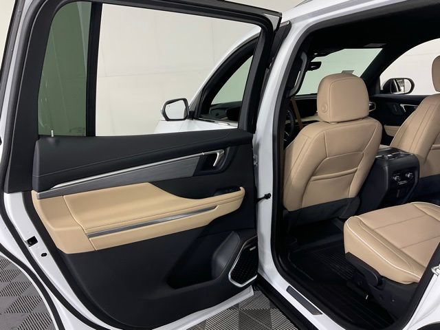 2026 Buick Enclave Preferred - Photo 31