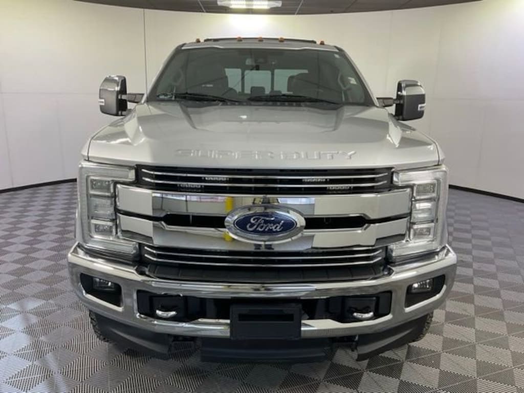 Used 2017 Ford Super Duty F-250 SRW Lariat