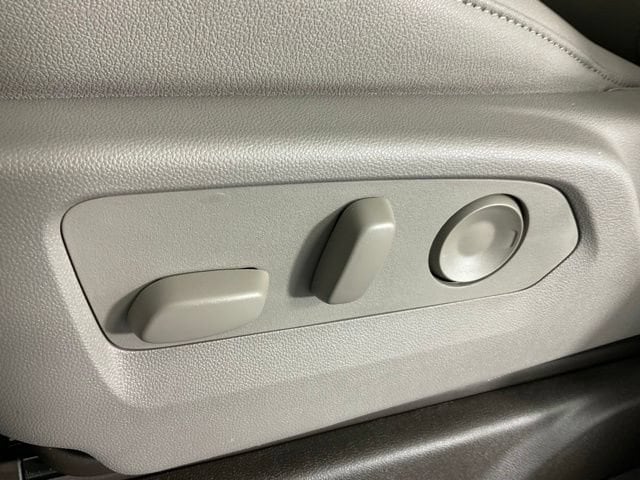 2026 GMC Sierra 1500 SLT - Photo 28