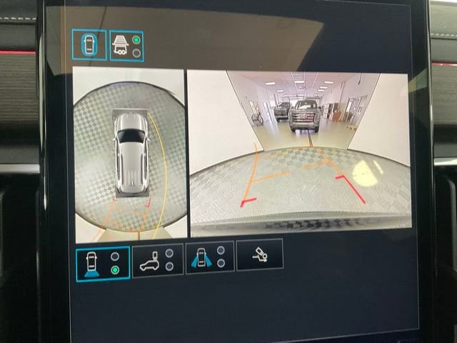 2026 GMC Acadia Denali - Photo 10