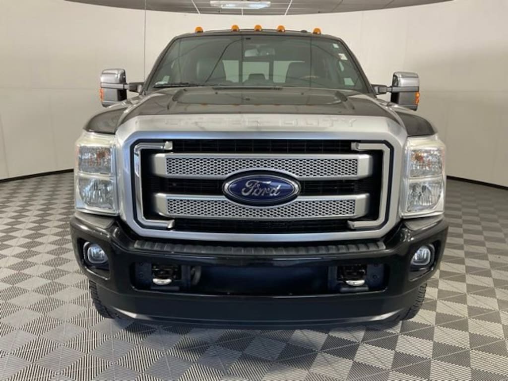 Used 2016 Ford Super Duty F-250 SRW Lariat