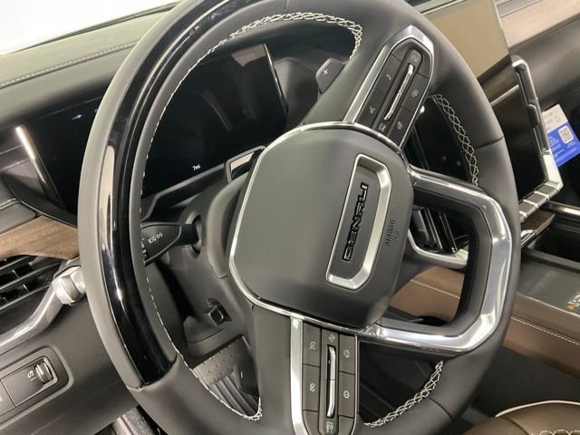 2026 GMC Acadia Denali Ultimate - Photo 23