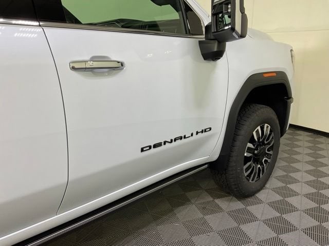 2026 GMC Sierra 2500HD Denali Ultimate - Photo 8