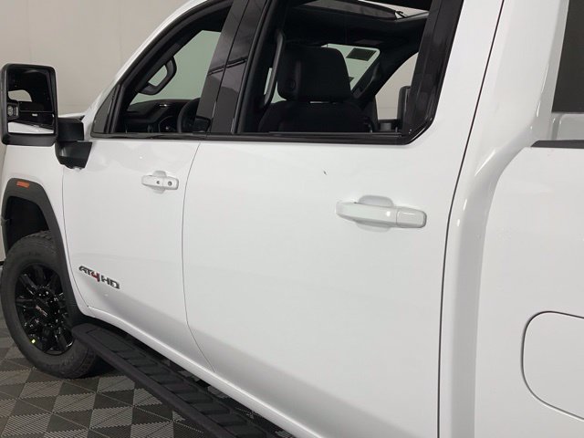 2026 GMC Sierra 2500HD AT4 - Photo 39