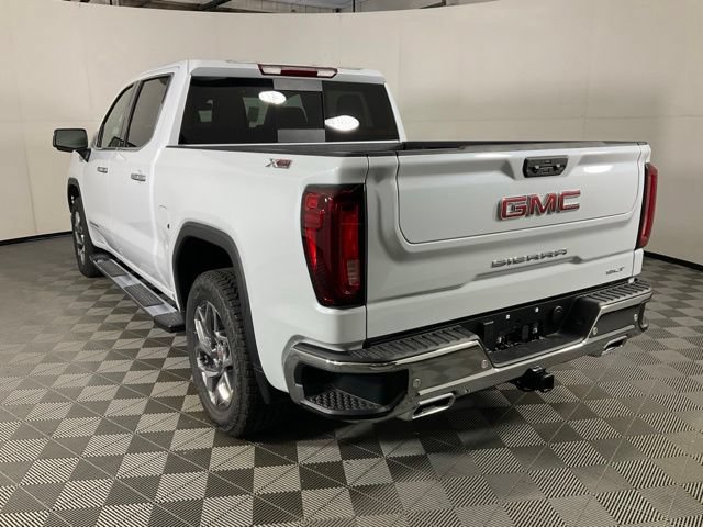 2026 GMC Sierra 1500 SLT - Photo 4