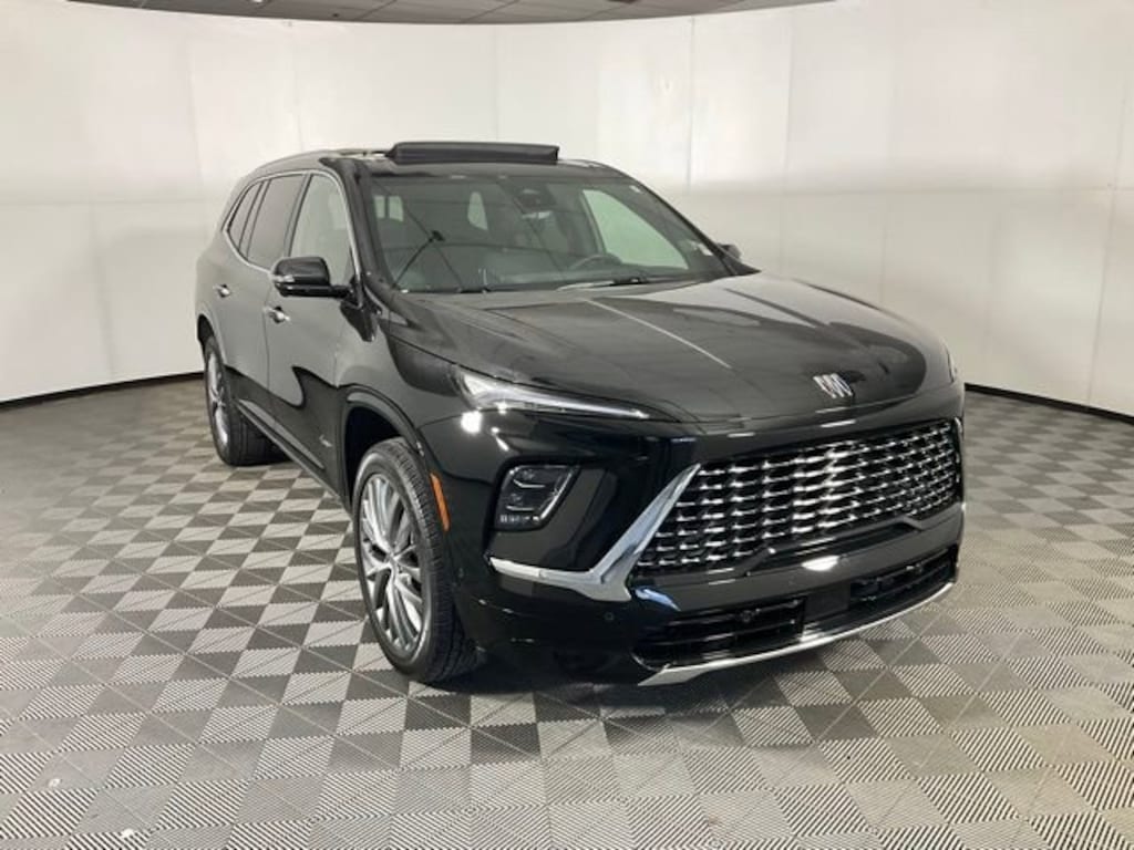 Used 2025 Buick Enclave Avenir SUV