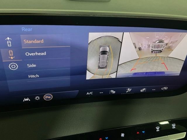 2026 Buick Enclave Preferred - Photo 10