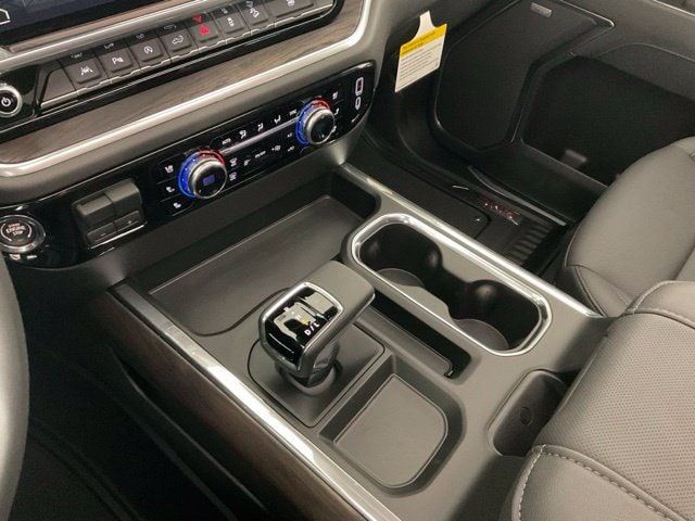 2026 GMC Sierra 1500 SLT - Photo 13