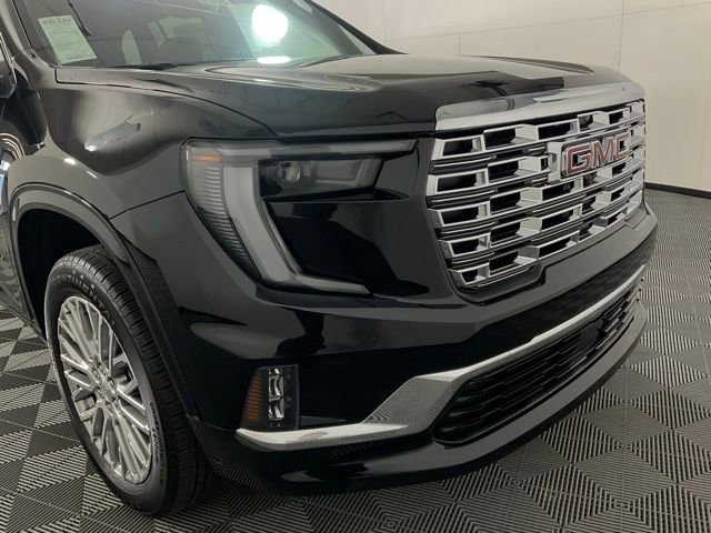 2026 GMC Acadia Denali - Photo 9
