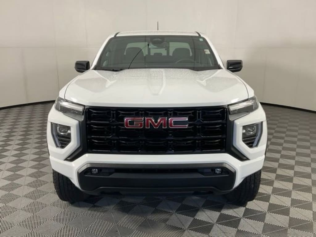 Used 2024 GMC Canyon Elevation Truck