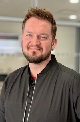 Staff member Dan Latta from 7e44037227b2
