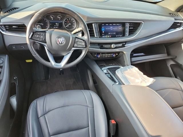 2024 Buick Enclave Essence Sport Touring photo 2