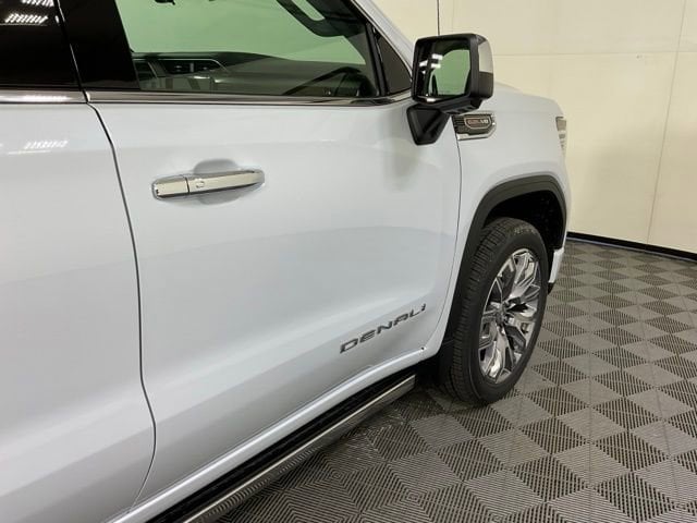 2026 GMC Sierra 1500 Denali - Photo 8
