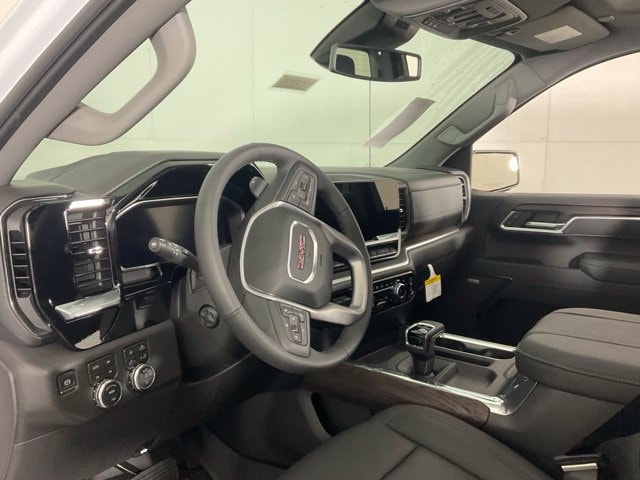 2026 GMC Sierra 1500 SLT - Photo 22