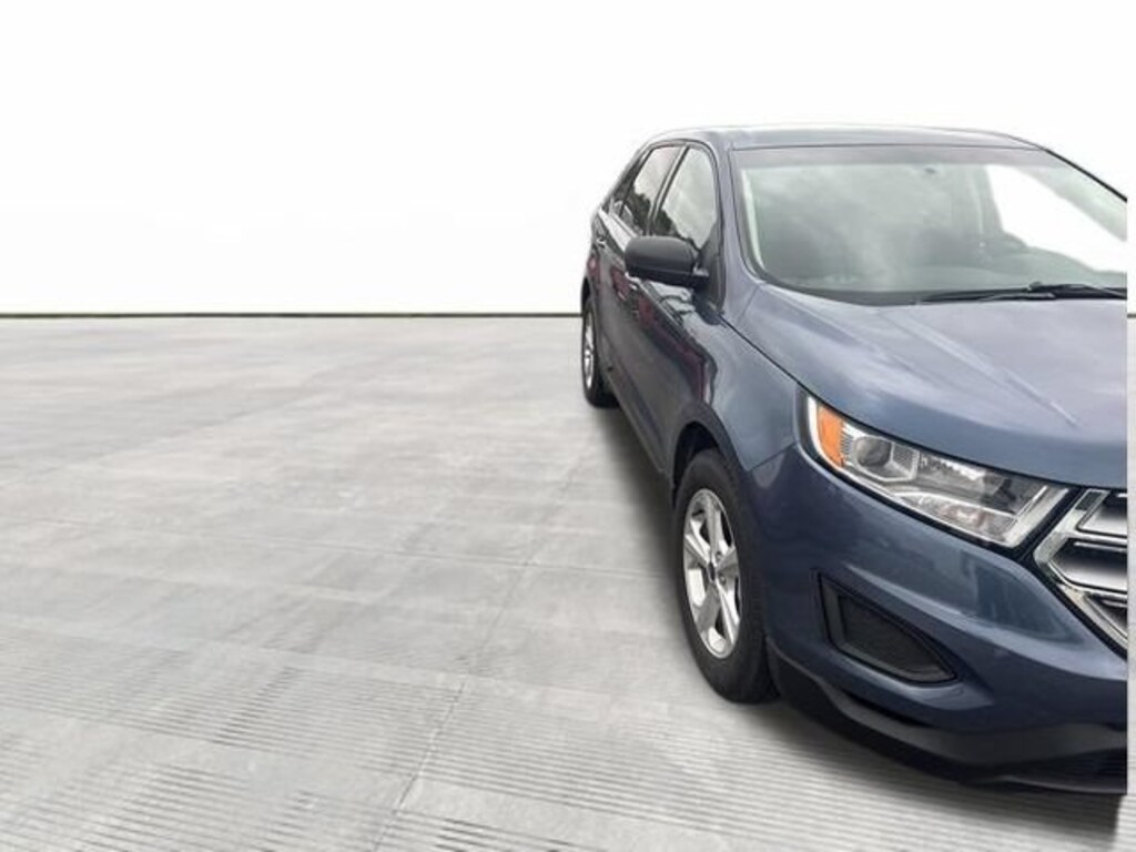 Used 2018 Ford Edge SE
