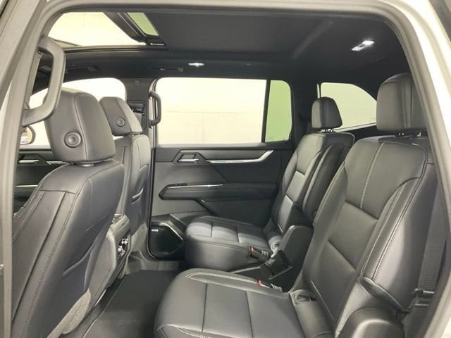 2027 GMC Acadia Elevation - Photo 35