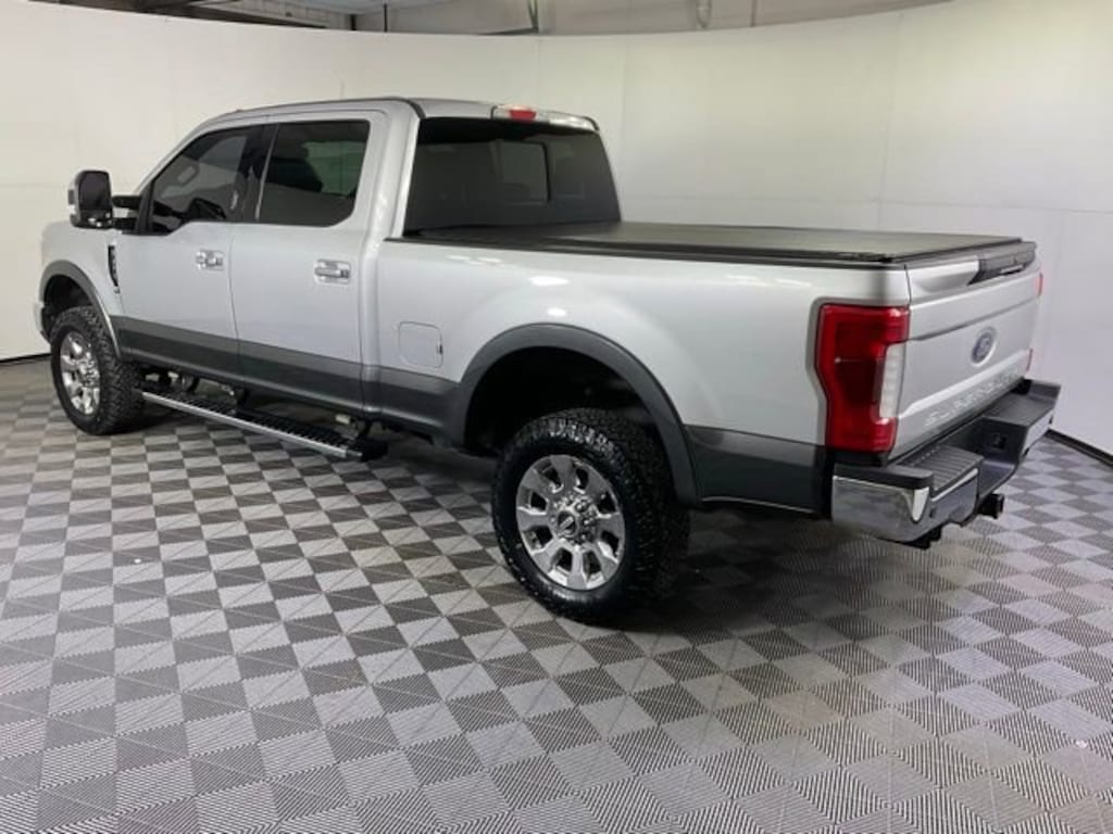 Used 2017 Ford Super Duty F-250 SRW Lariat