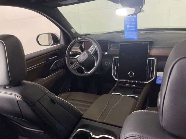 2026 GMC Acadia Denali Ultimate - Photo 32
