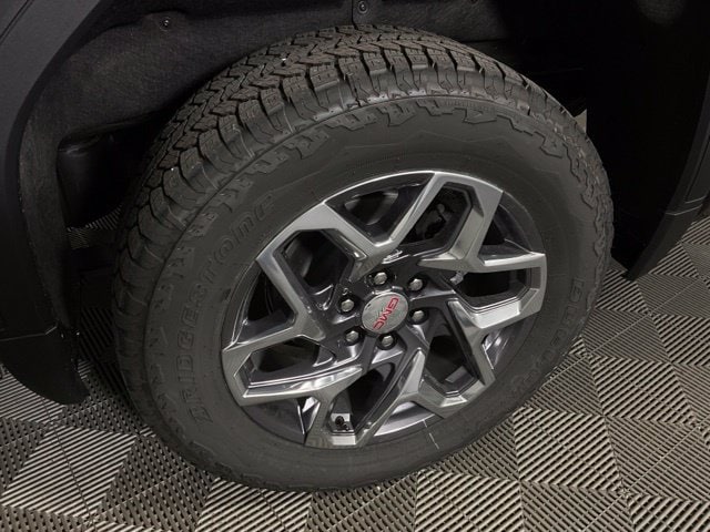 2026 GMC Sierra 1500 SLT - Photo 47