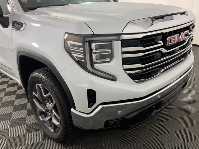 2026 GMC Sierra 1500 SLT - Photo 10
