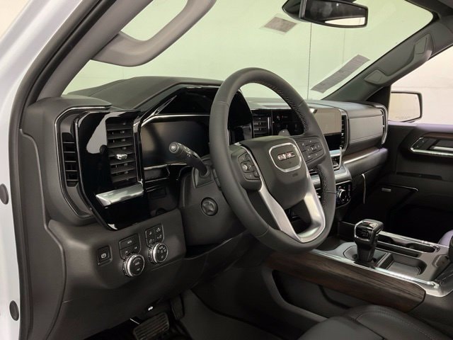 2026 GMC Sierra 1500 SLT - Photo 19