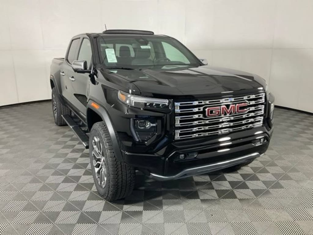 New 2026 GMC Canyon Denali Truck