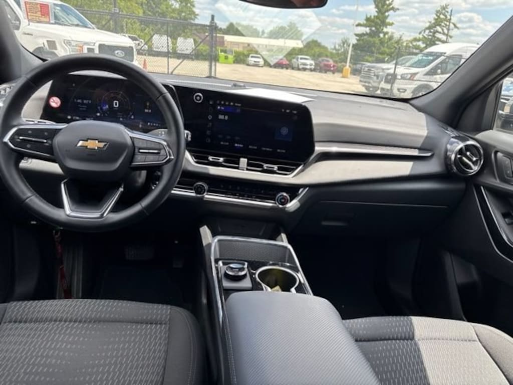 Used 2026 Chevrolet Equinox LT SUV