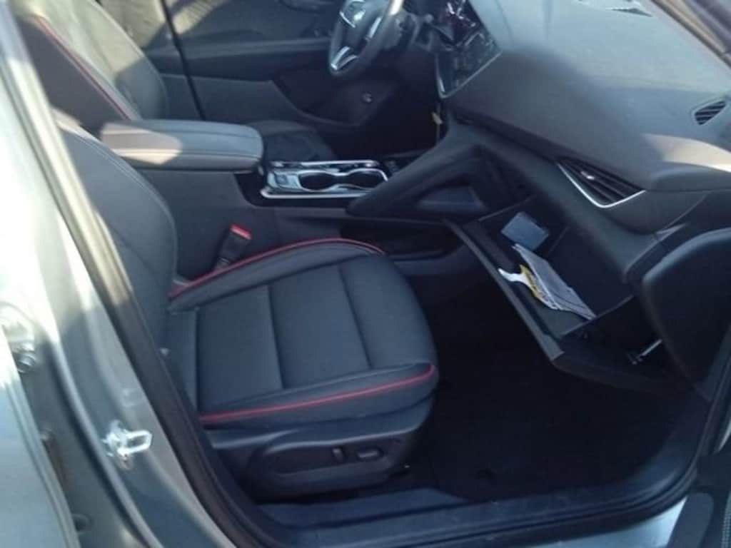 Used 2023 Buick Envision Essence SUV