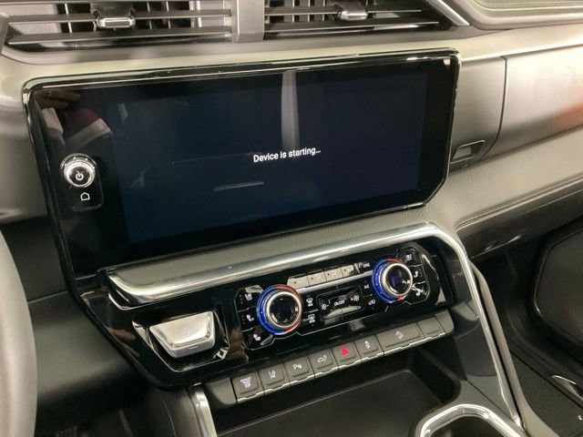 2026 GMC Sierra 3500HD Denali - Photo 19