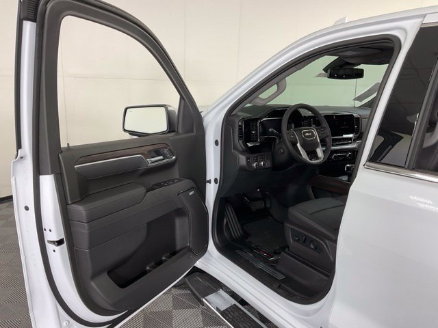 2026 GMC Sierra 1500 SLT - Photo 27
