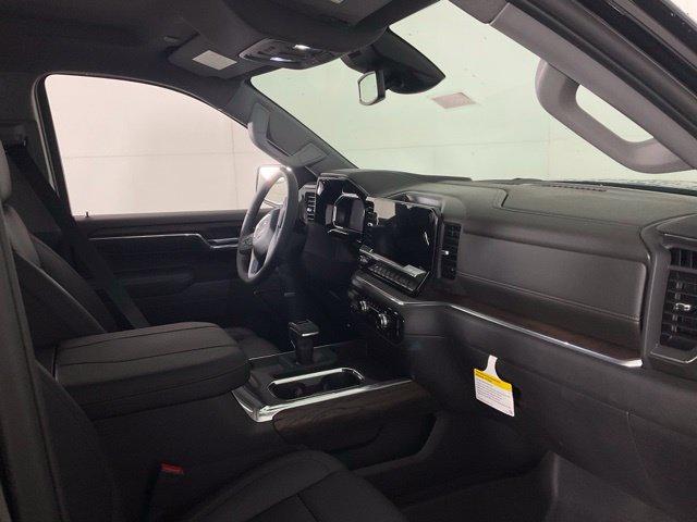 2026 GMC Sierra 1500 SLT - Photo 30
