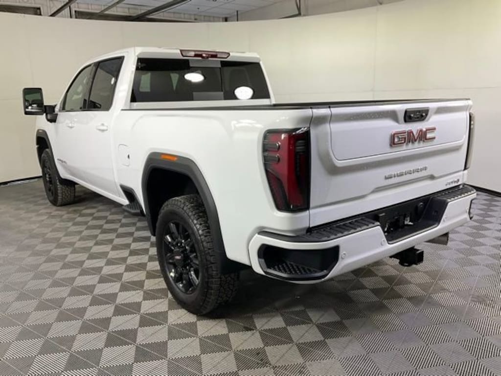 New 2026 GMC Sierra 2500 HD AT4 Truck