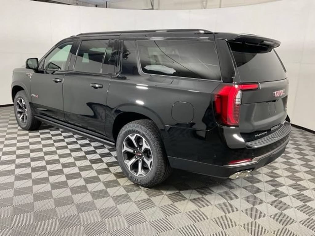 New 2026 GMC Yukon XL AT4 Ultimate SUV