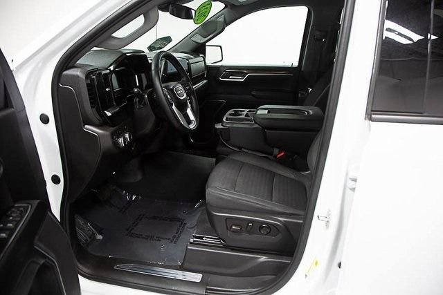 2023 Gmc Sierra 1500 Elevation photo 3