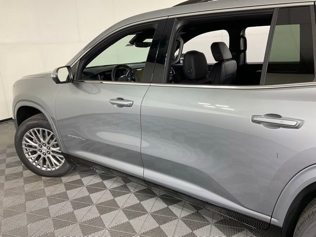 2026 GMC Acadia Denali - Photo 37
