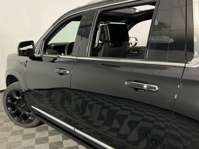 2026 GMC Yukon XL Denali - Photo 39