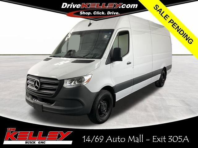 2025 Mercedes-Benz Sprinter 2500 170 WB HO High Roof's photo