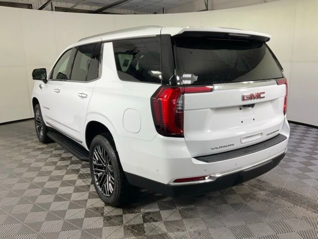 New 2026 GMC Yukon Elevation SUV