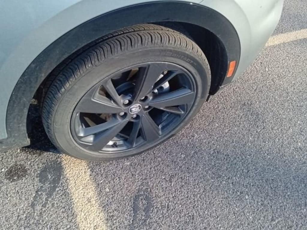 Used 2023 Buick Envision Essence SUV