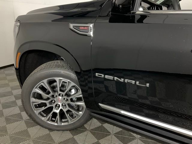 2026 GMC Yukon XL Denali - Photo 39